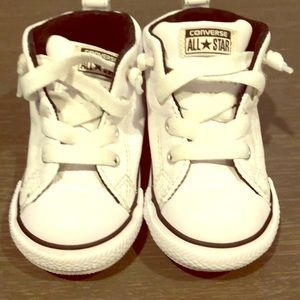 Converse toddler leather high tops sneaker